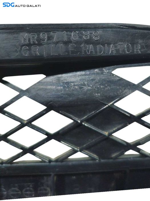 Grila radiator partea Stanga Mitsubishi Outlander 2003 - 2008 Cod MR971688 [LR1373]