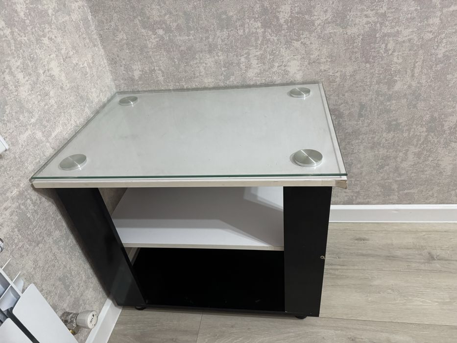 Подставка для телевизора