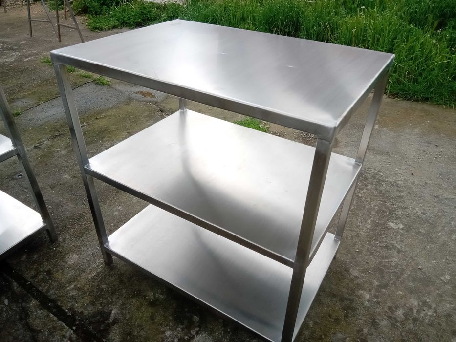 Mobilier inox, mese, spălător etc