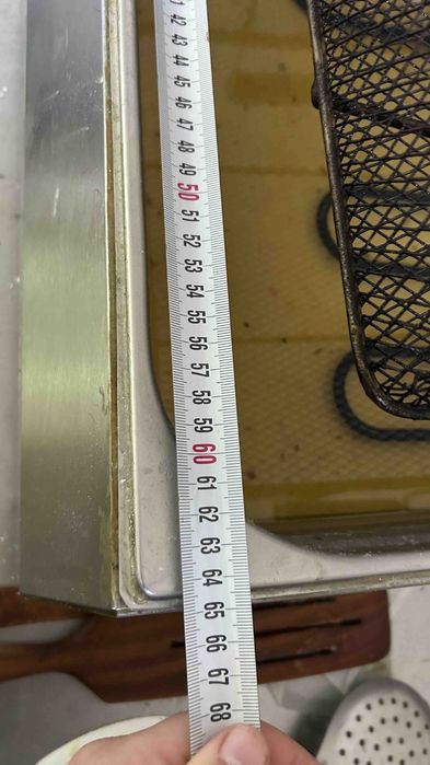 Фритюрник на ток професионален за понички, мекици, пирошки за пържене