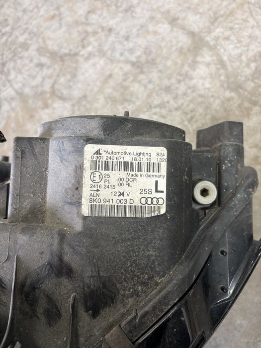 фарове за audi A4 B8 xenon