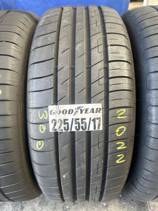 225/55/17  goodyear