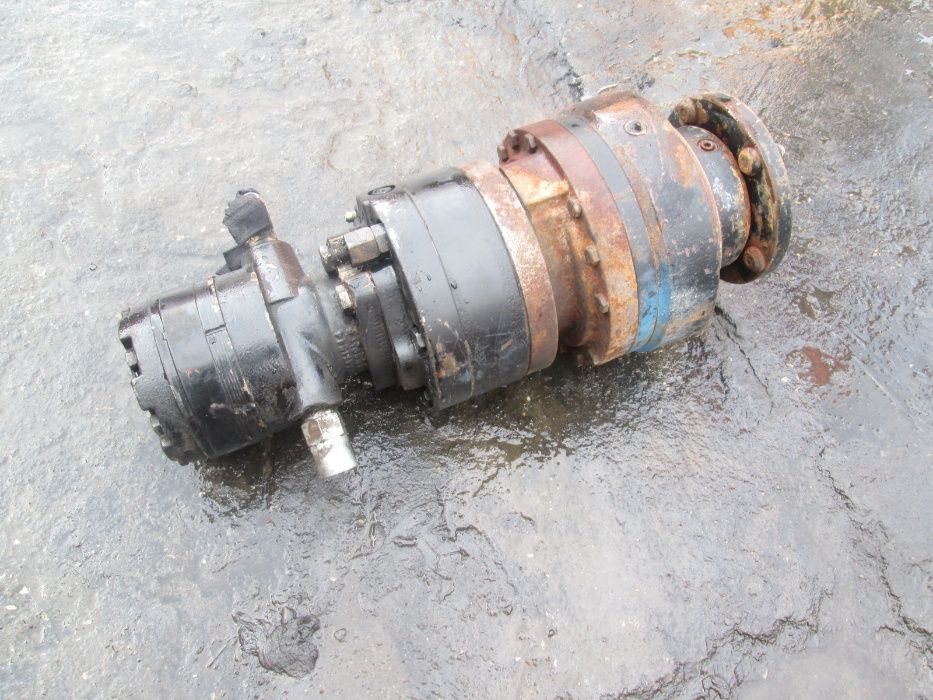 Reductor hidraulic 067601-002