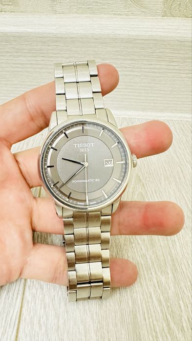 Часы Tissot в отличном состоянии