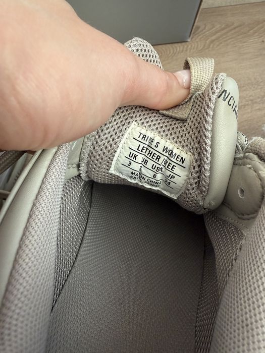 Маратонки Balenciaga Triple S