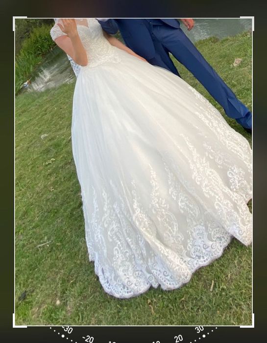 Свадебные платья