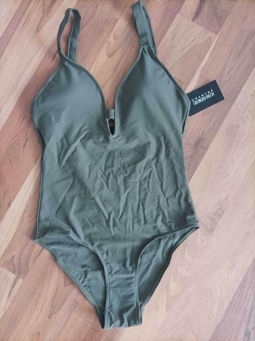 Нови цели бански