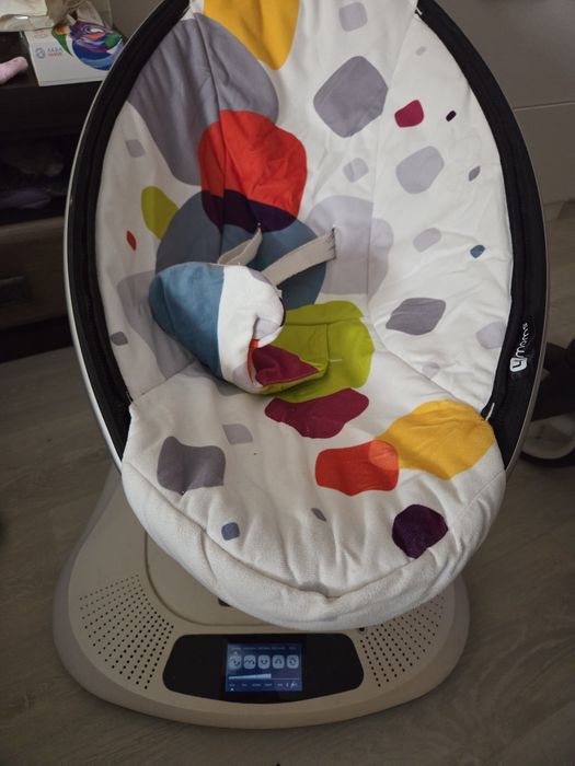 Качелях. Шезлонг. 4moms