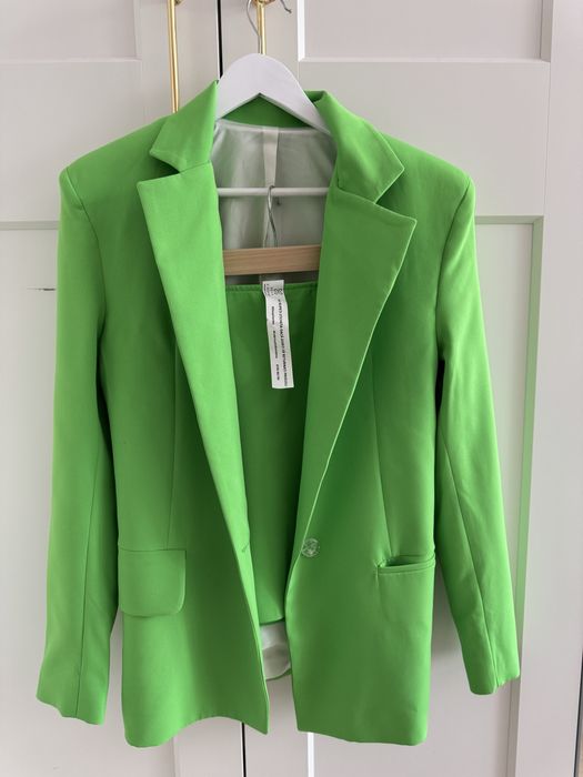 Ново сако Zara и комплект сако и пола