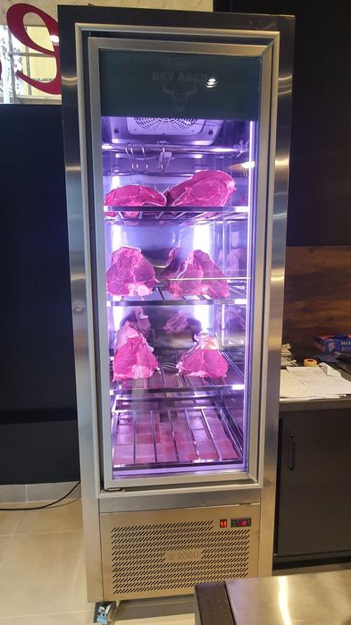 DRY AGER хладилник за зреене на месо