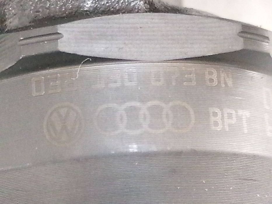 Injector injectoare 1.9 BLS Golf 5 Passat B6 Touran A3 Leon