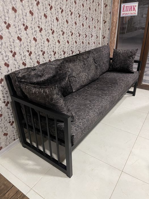 Divan xaytek loft usulda ARTMETAL