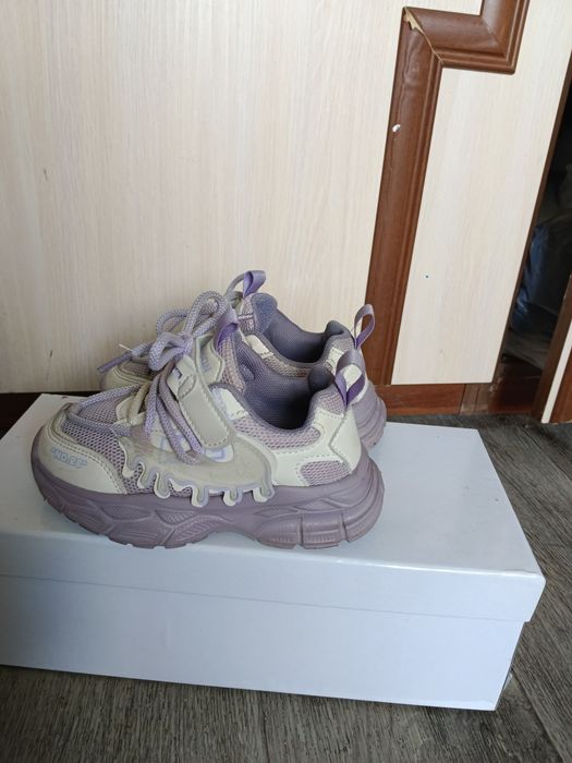 Продам обуви, крассовки