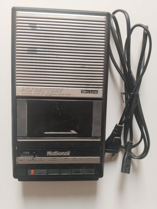 Магнитофон партативный National
