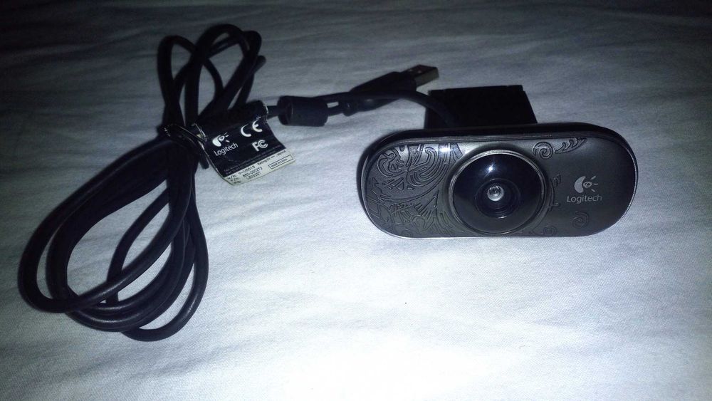 Камери с микрофон Logitech C170 и C210 - USB