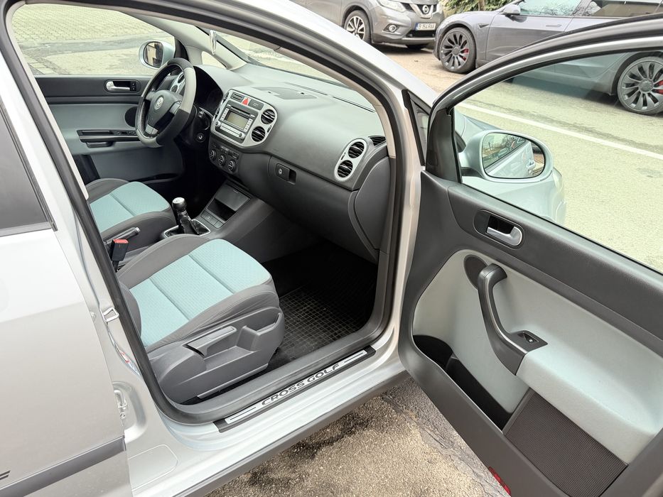 Volkswagen Golf 5 Plus CROSS 2.0 TDI 140 CP | 2008 | Garanție 12 luni