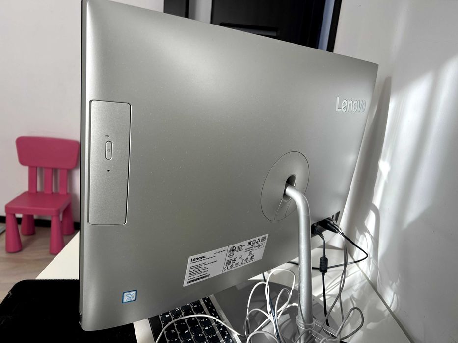 Desktop  Lenovo All in One Calculator