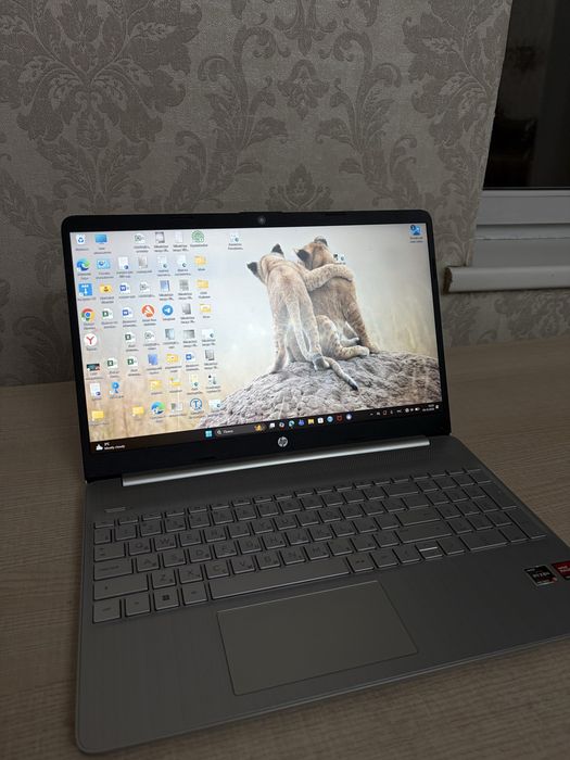 Ноутбук HP Laptop-15s