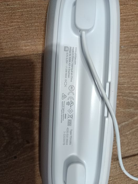 Incarcator travel case philips sonic care diamond