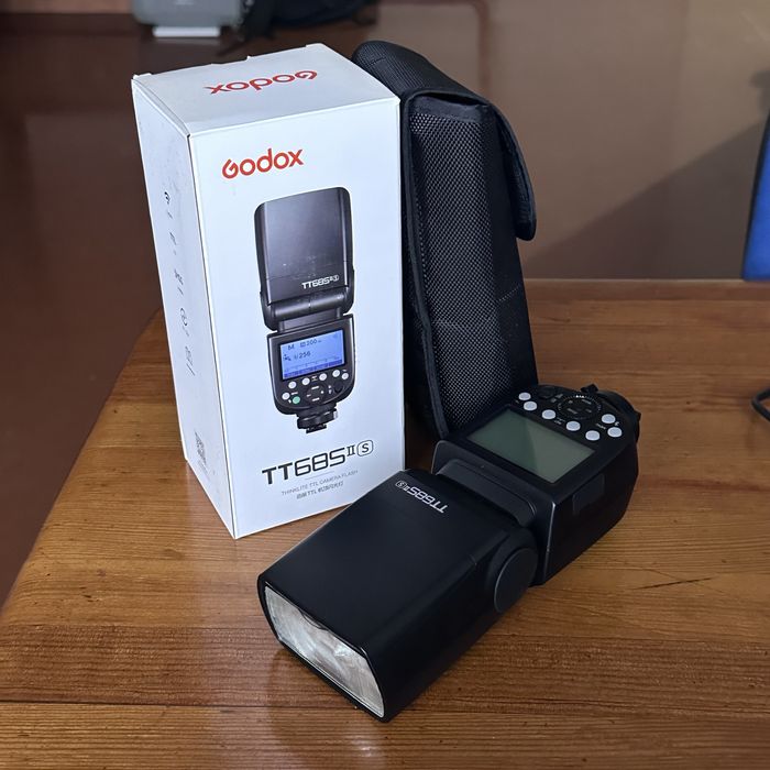 Продаю камеру Sony A6300