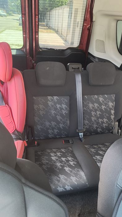 Opel combo supraînălțat schimb cu miniexacvator sau duba cu bena