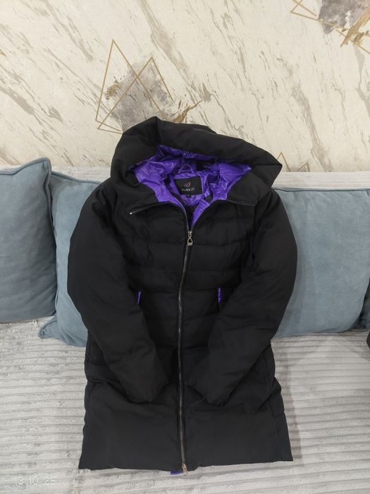 Продам женский пуховик