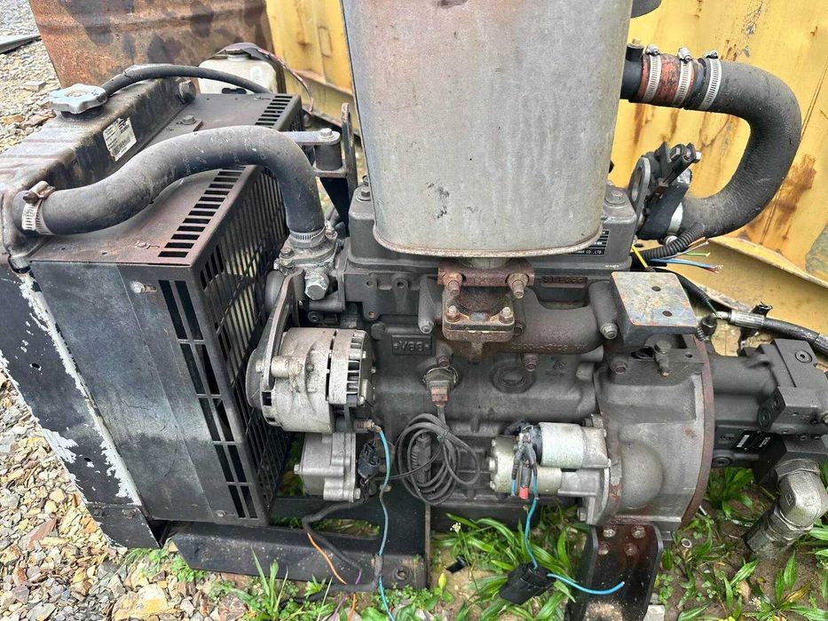 Motor diesel YANMAR, tip 3TNV88, 24kw, echipat complet