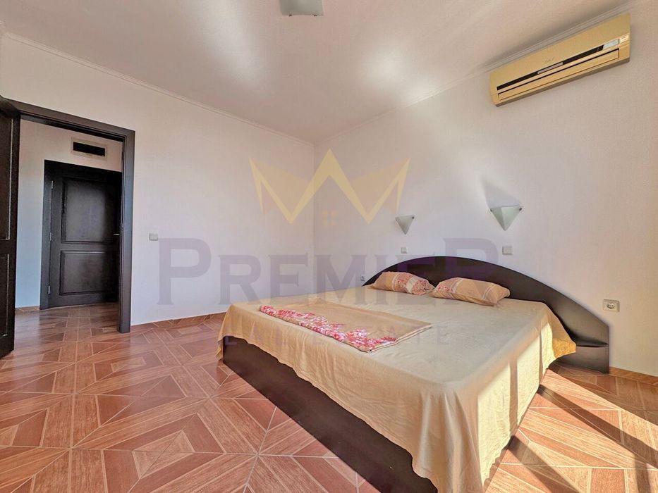 Продава се Двустаен апартамент в к.к. Слънчев бряг - 58 кв.м за 1268 €/кв.м - Снимка #1