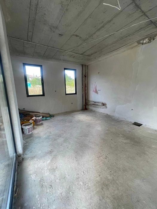 Продава се Къща в с. Старозагорски бани, Област Стара Загора - 300 кв.м за 1034 €/кв.м - Снимка #9