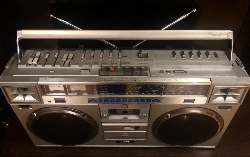 Радиокасетофон JVC RC M70L -истински Boombox Ghettoblaster
