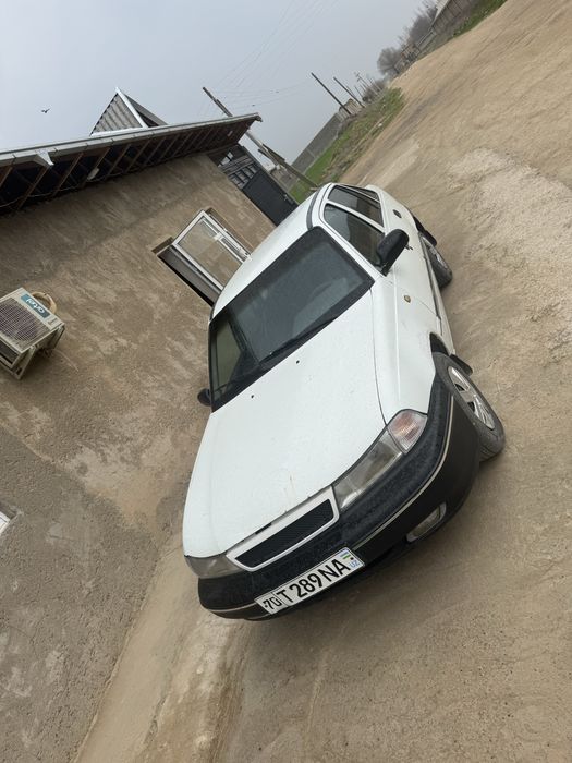 Nexia 1 metani bor 1998 yil