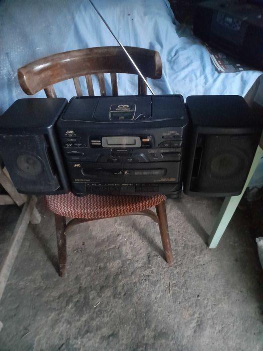 Radiocasetofon jvc de mare calitate