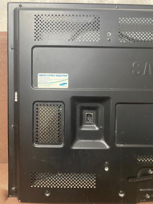 Плазменный телевизор Samsung