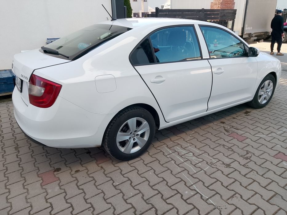 SKODA Rapid 2016 — imagine 5