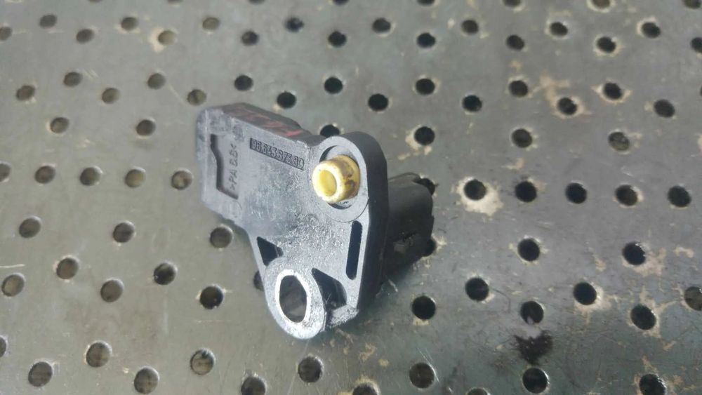 senzor vibrochen 1.4 tdci  f6jb ford fiesta 5  9664387380