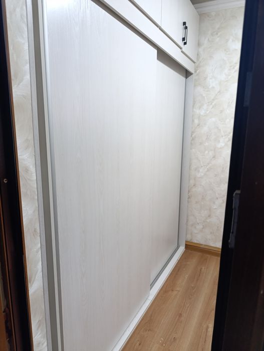 Продаётся 3-х ком-я (сд. 4 ком-я) квартира, 74 кв.м, удобное располо