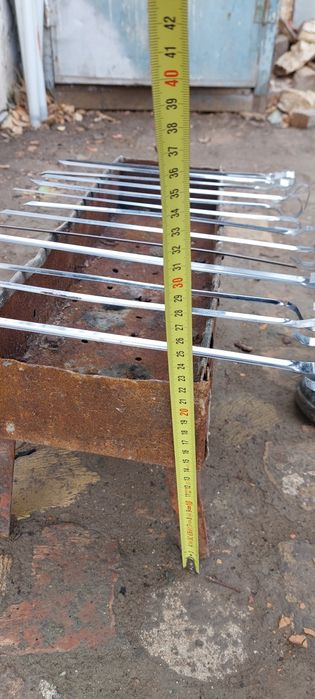 Мангал с шампурами