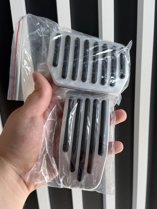 Accesorii Tesla Model 3 / Model Y – Noi, în stoc
