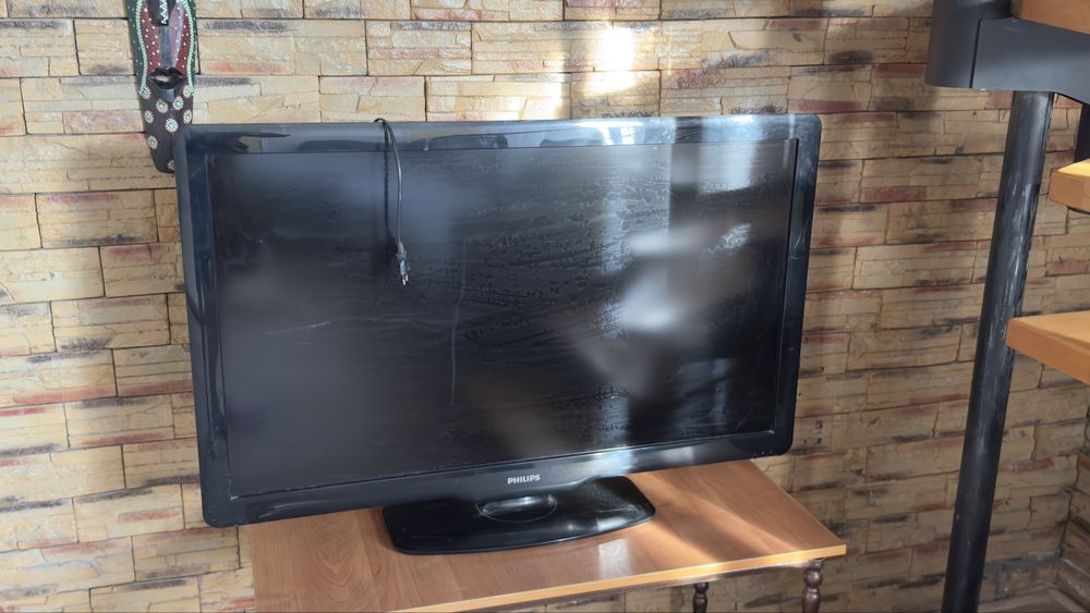 Продаю телевизор