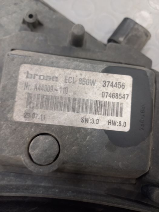 Перка Mercedes S320 W220