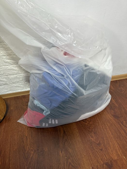 Отдам даром пакет вещей