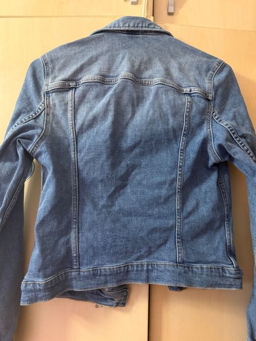 Geaca din denim - perfectă pentru primăvară