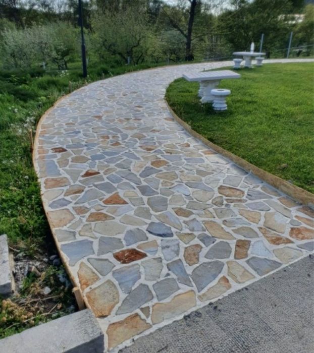 Piatra cubica noua sau din recuperări/ Piatra naturala orice