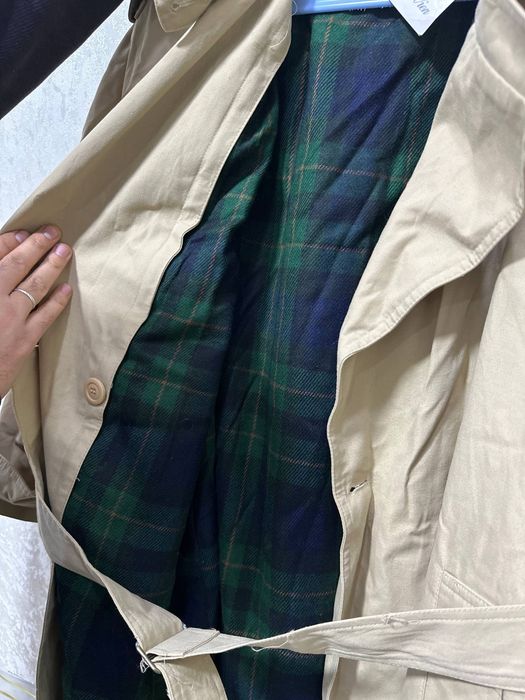 Продается плаш куртка новый