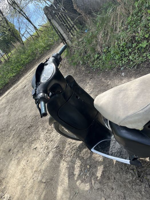 Scuter aprilia scarabeo