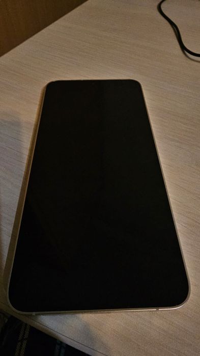 Samsung S24 plus 12/512 gb идеал