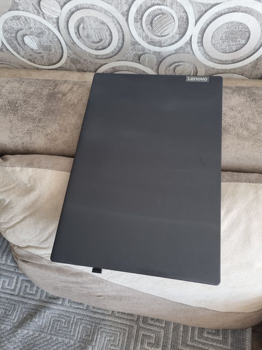 Продам ноутбук Lenovo