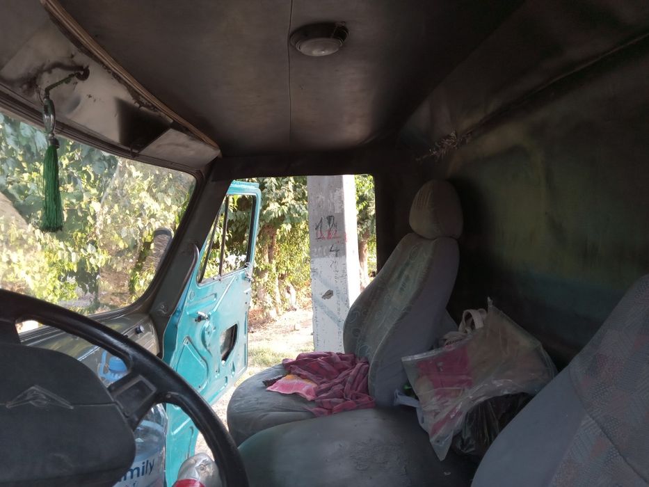 Уаз бортлик холати яхши пулини тепасида келишамиз юуриши зур