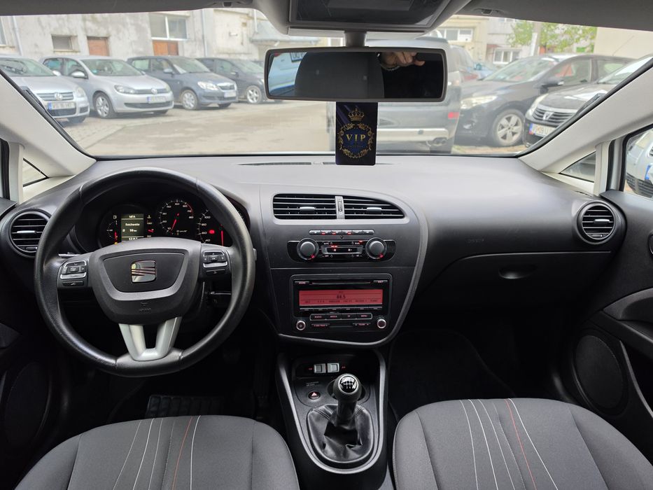 SEAT Leon 2012 — imagine 5