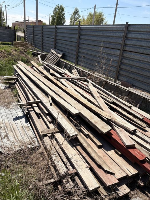 Продам доски в хорошем состояние